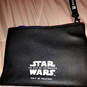 Star wars zippered pounch